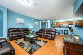 Luxury Lakeview Penthouse, Vista Cay Orlando 1027